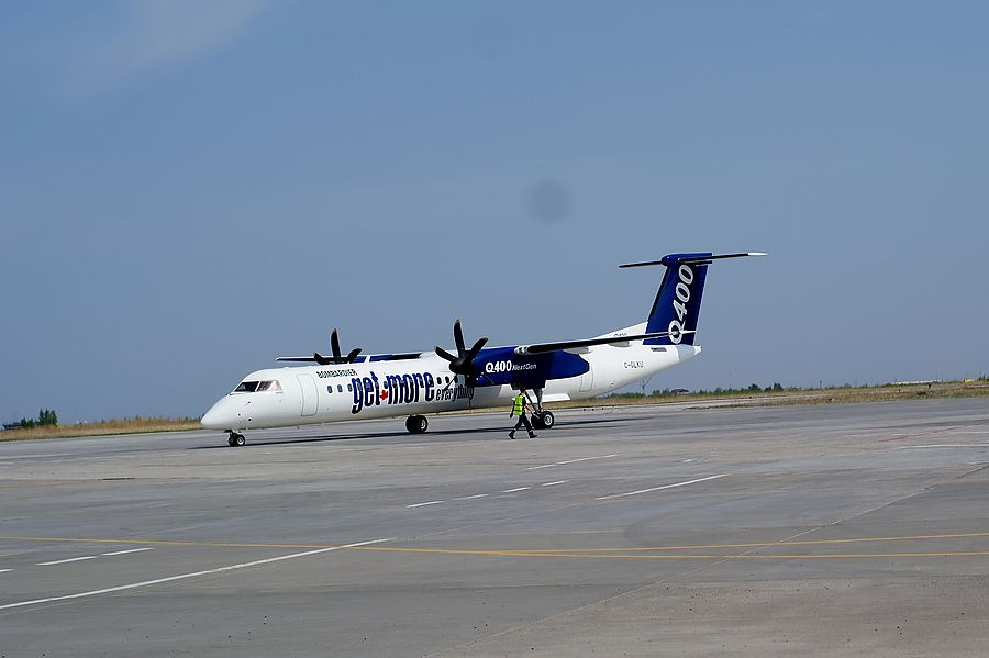 Dhc 8 Фото