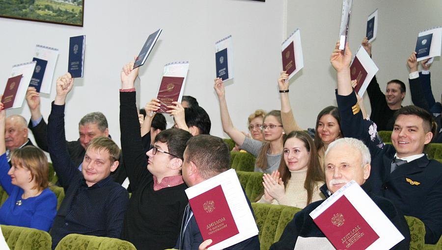 Б. Ульяновский институт им бугаева. Ульяновский институт им бугаева. Бугаева. Ульяновский институт им бугаева.