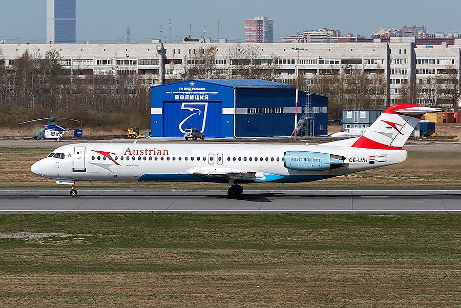 полет саратовские авиалинии. американские пассажирские самолеты. самолет ту. полеты самолетов над россией. ижавиа боинг 737-800 посадка.