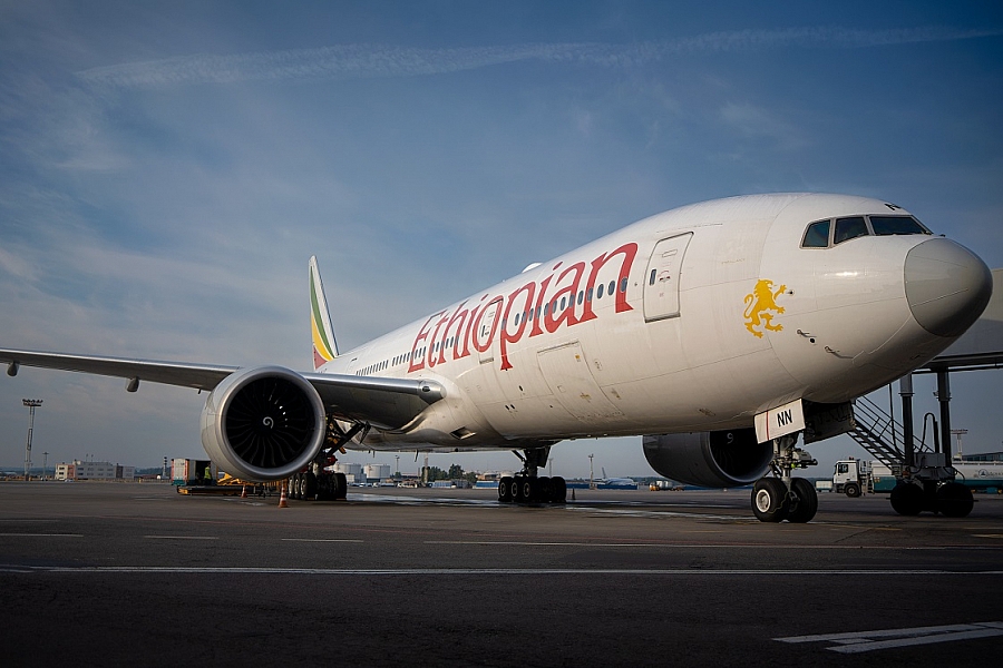 Azal airlines. Boeing 737 max ethiopian airlines. Boeing 737-800 эфиопские авиалинии. Внуково авиакомпании. Рейс.