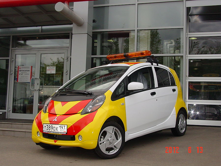Mitsubishi электромобиль i MIEV