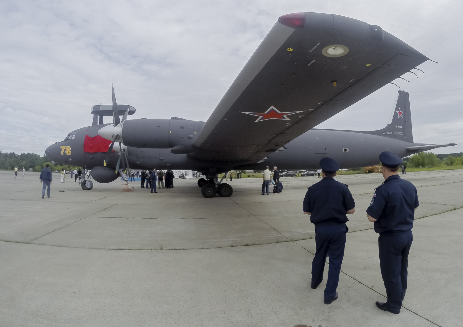 Resultado de imagen de Il-38N Novela